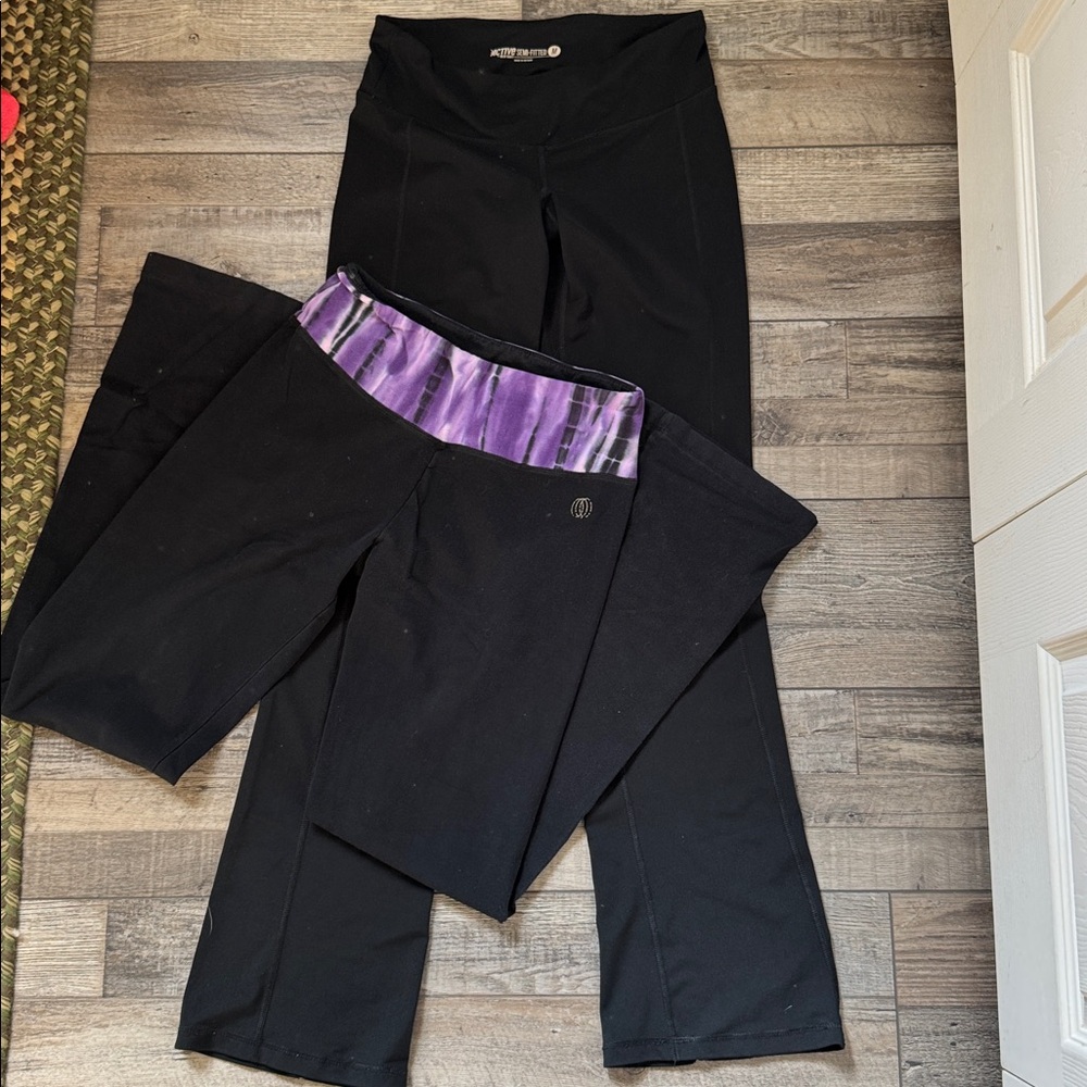 Set of 2 Black Yoga Pants - Size M